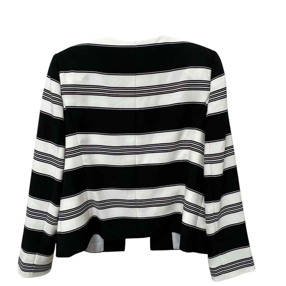 Tahari Arthur S. Levine Women's Cropped Black & White Boxy Blazer Career, 12 - Picture 8 of 15